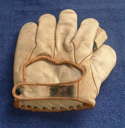 Babe Ruth D&M G41 Back Unknown